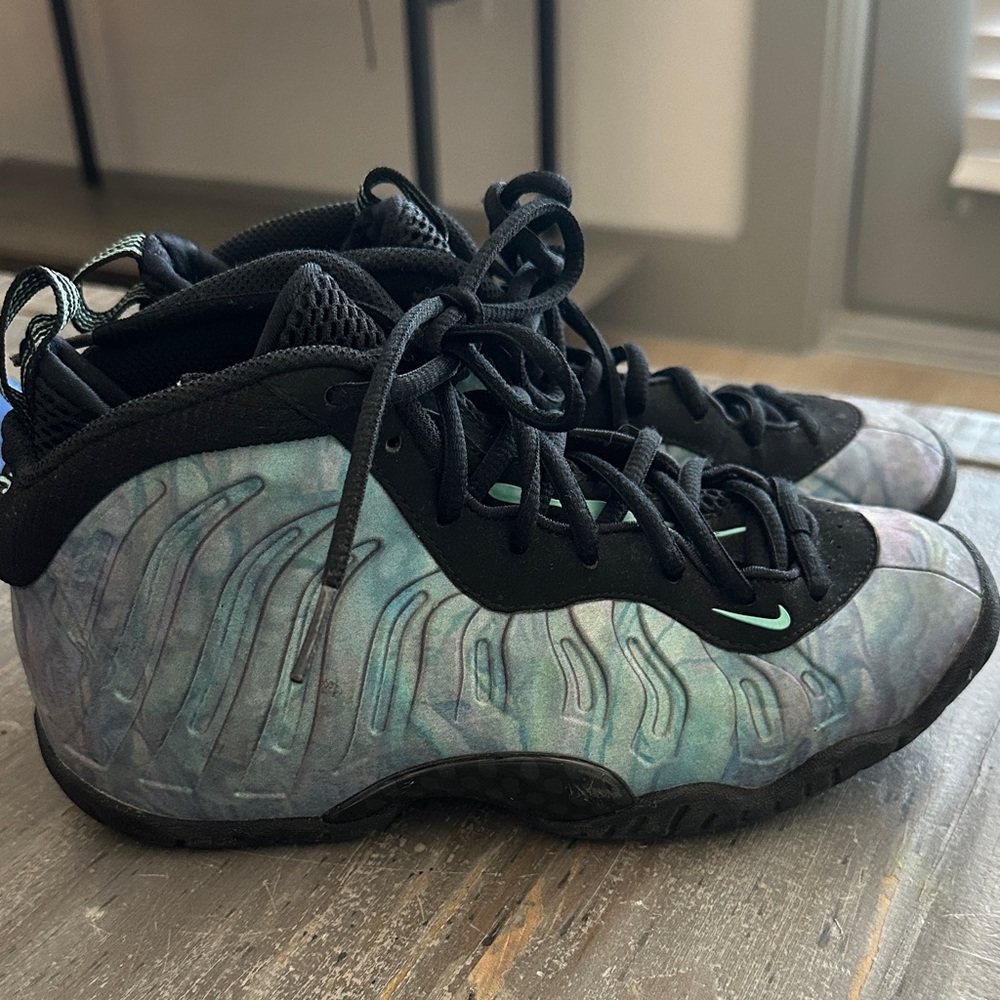 Nike Air Foamposite One Premium 'Abalone'